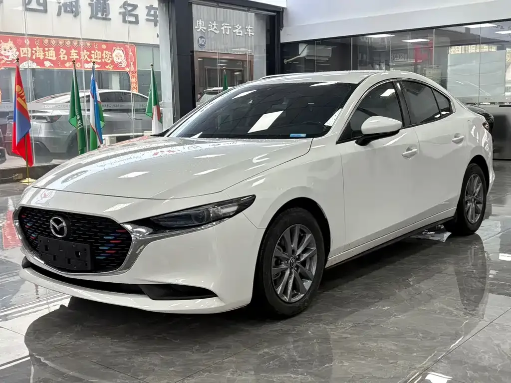 Mazda 3 Axela 2021 из CN, фото 1