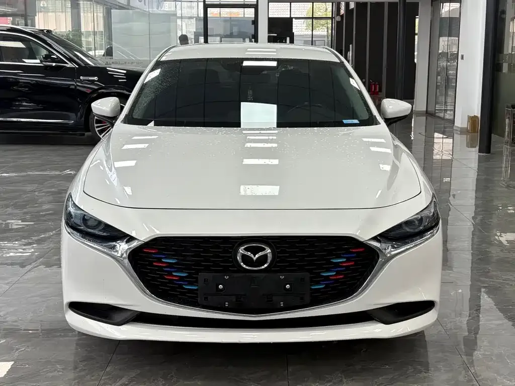 Mazda 3 Axela 2021 из CN, фото 2