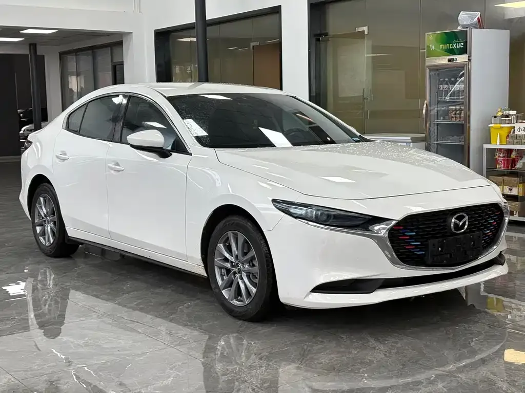 Mazda 3 Axela 2021 из CN, фото 3