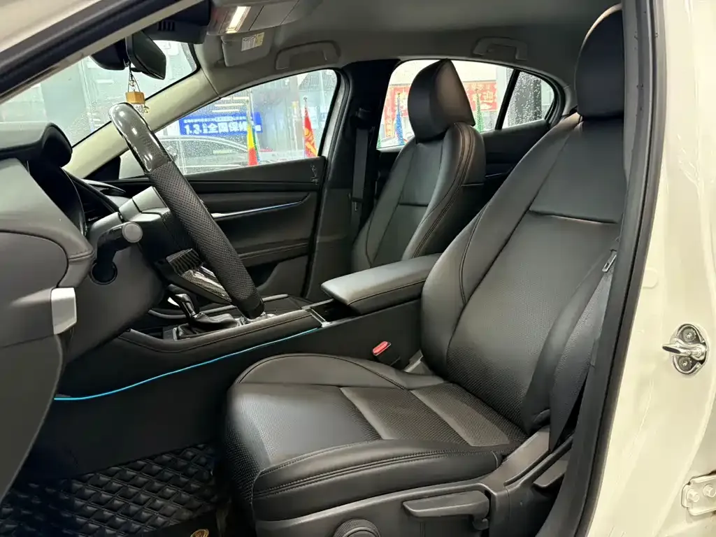 Mazda 3 Axela 2021 из CN, фото 7