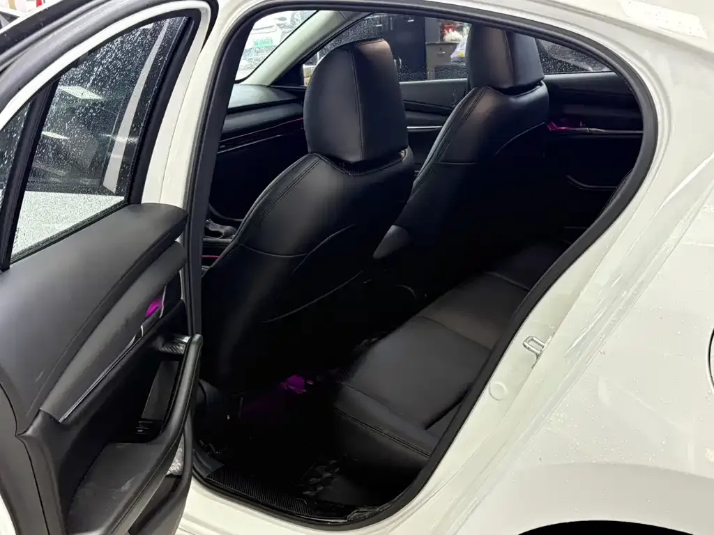 Mazda 3 Axela 2021 из CN, фото 8