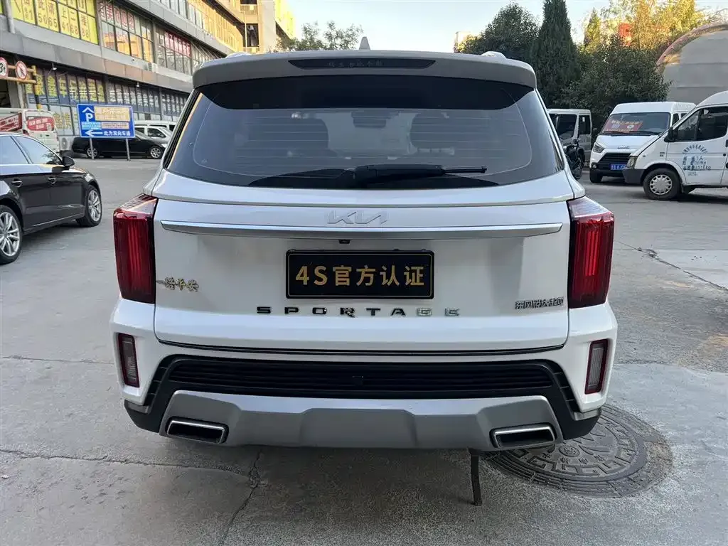 Kia Sportage — фото 8
