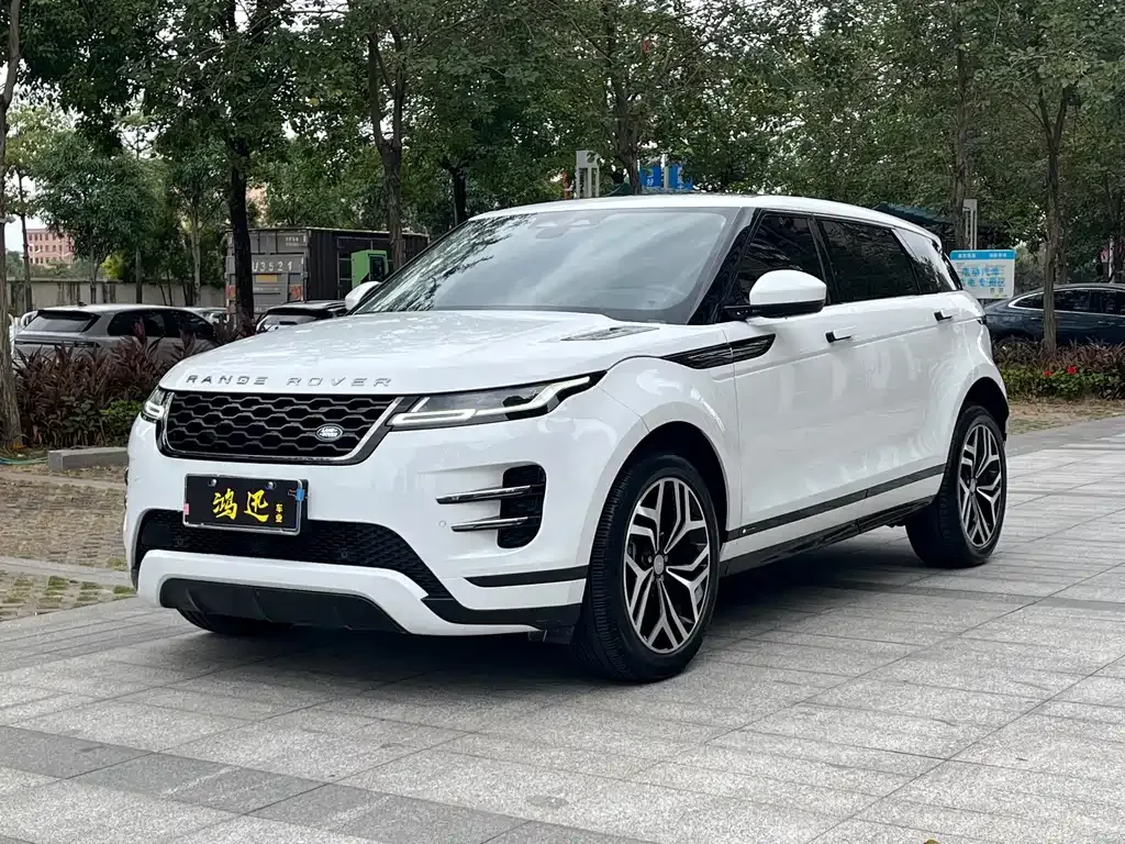 Land Rover Evoque — фото 1