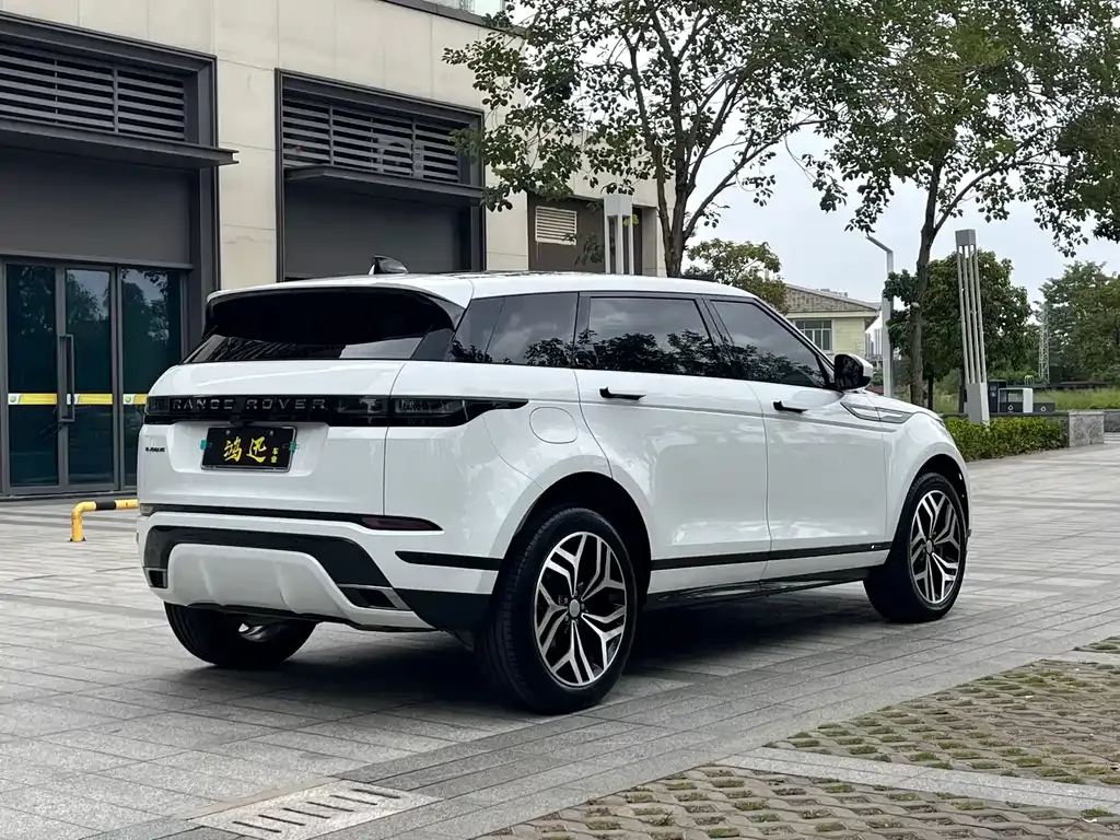 Land Rover Evoque — фото 5