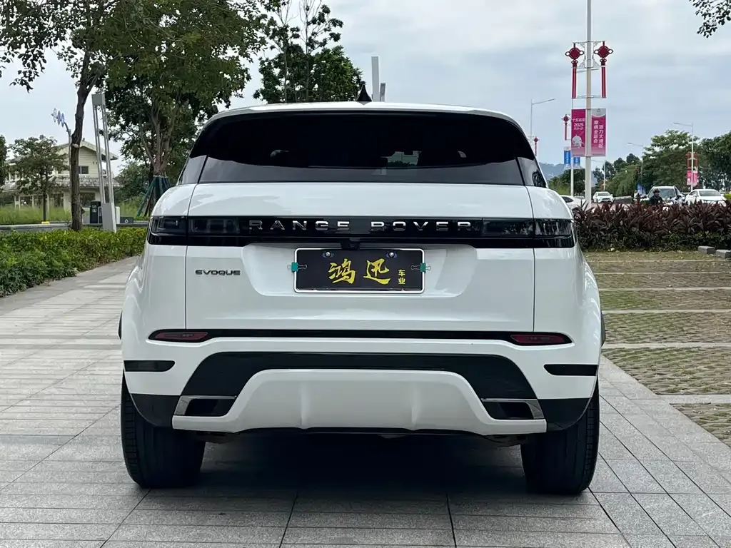 Land Rover Evoque — фото 6