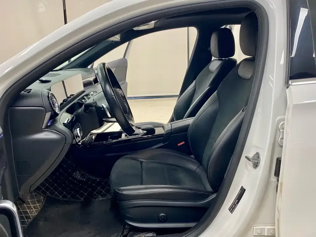 Mercedes-Benz A-Class 2021 из CN, фото 5