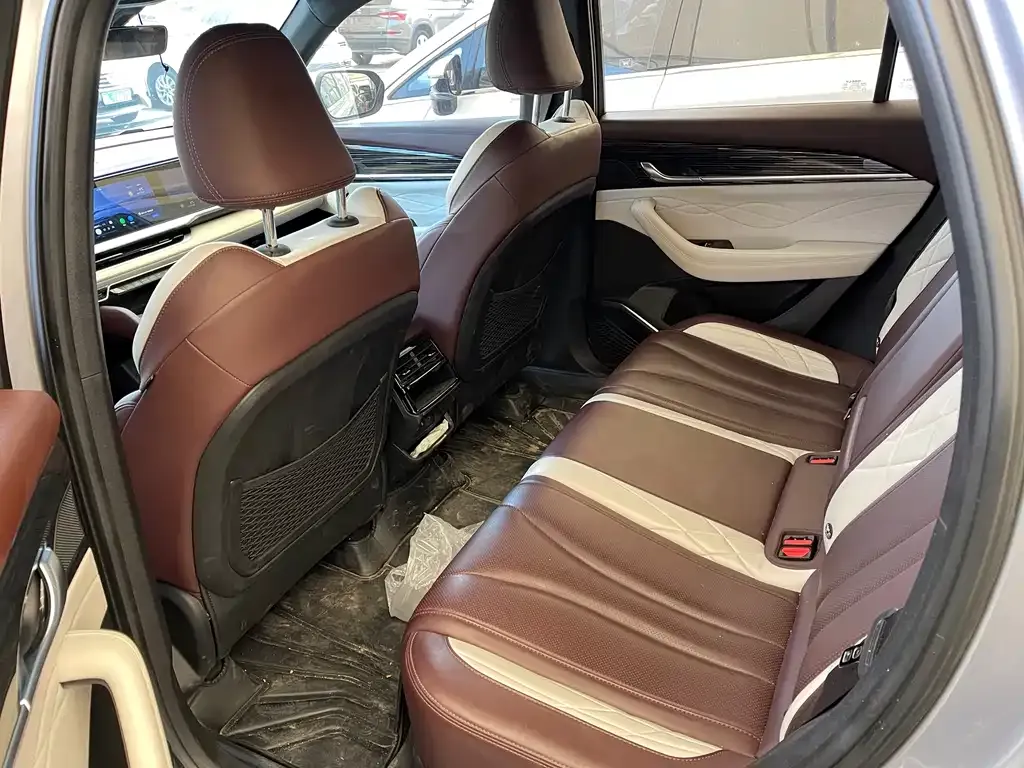 Geely Xingyue L 2021 из CN, фото 9
