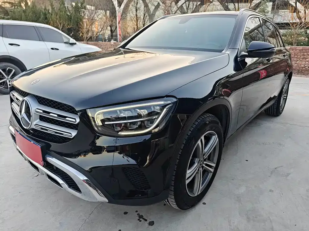 Mercedes-Benz GLC — фото 1