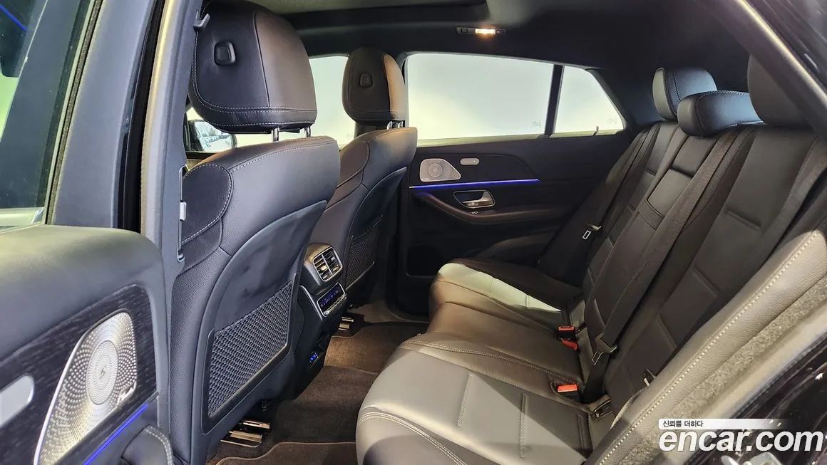 Mercedes-Benz GLE-Class — фото 10