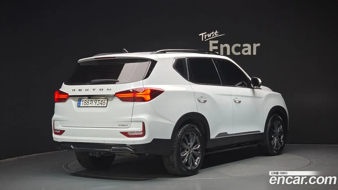 KG Mobility (Ssangyong) Rexton — фото 2