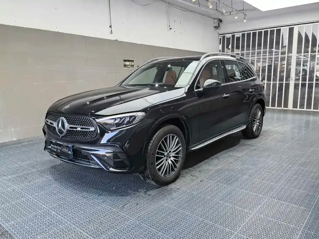 Mercedes-Benz GLC — фото 1
