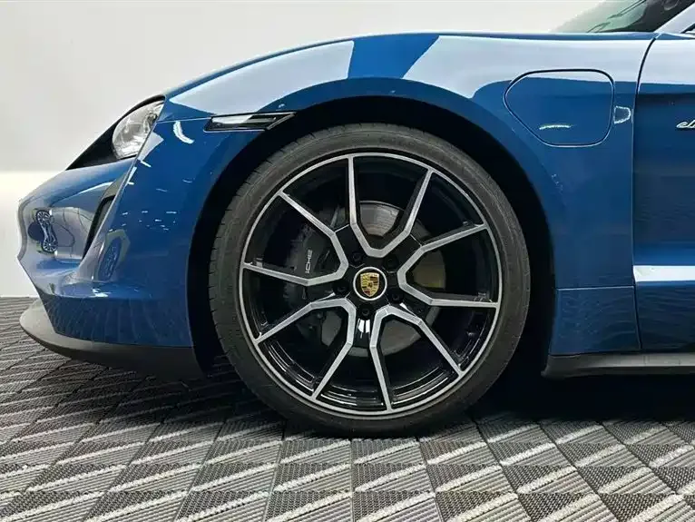 Porsche Taycan 2024 из CN, фото 7