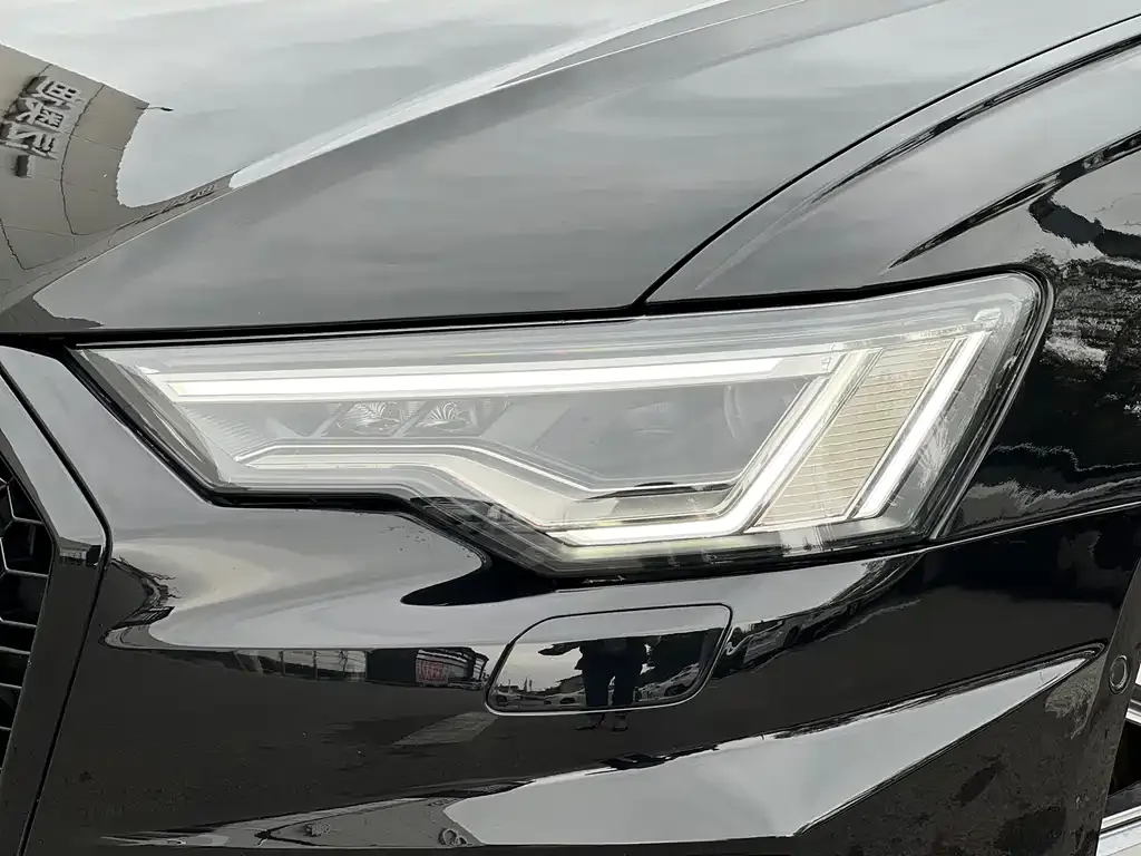 Audi A6L 2023 из CN, фото 6