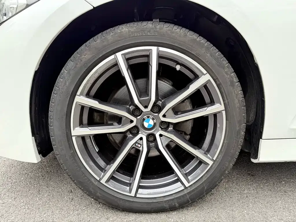 BMW 3 Series 2023 из CN, фото 5