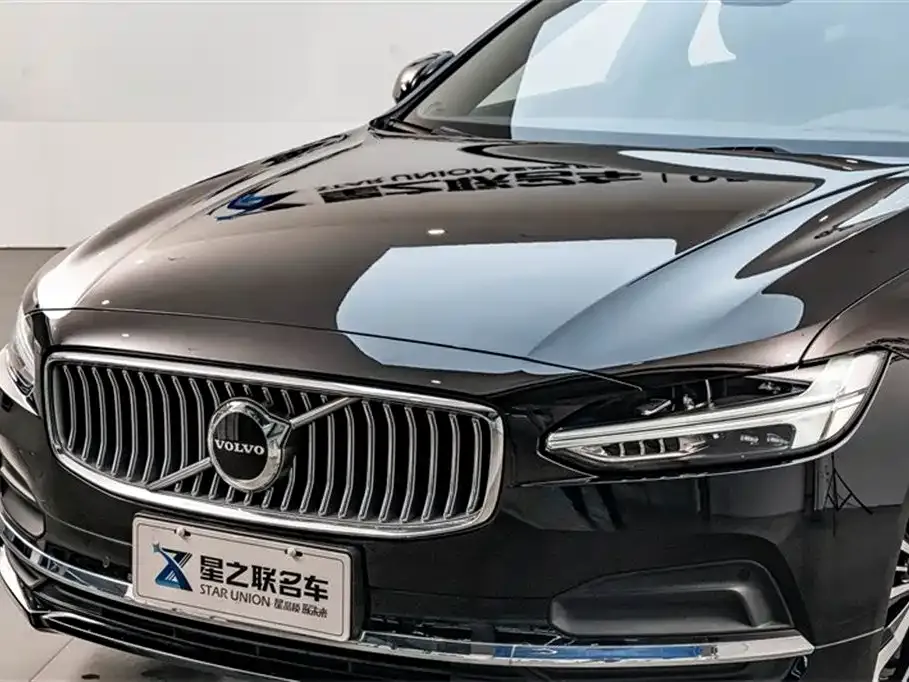 Volvo S90 2024 из CN, фото 4