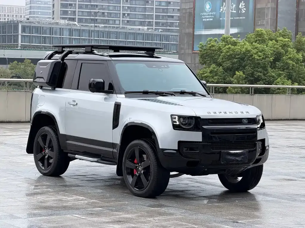 Land Rover Defender — фото 10