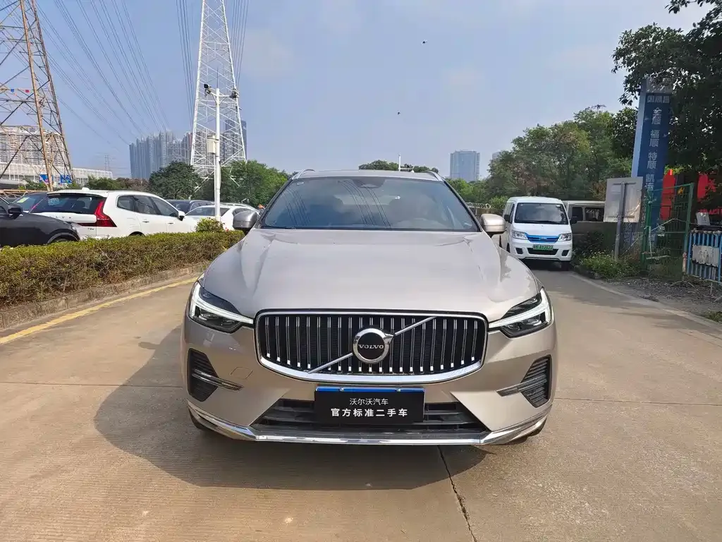 Volvo XC60 — фото 2