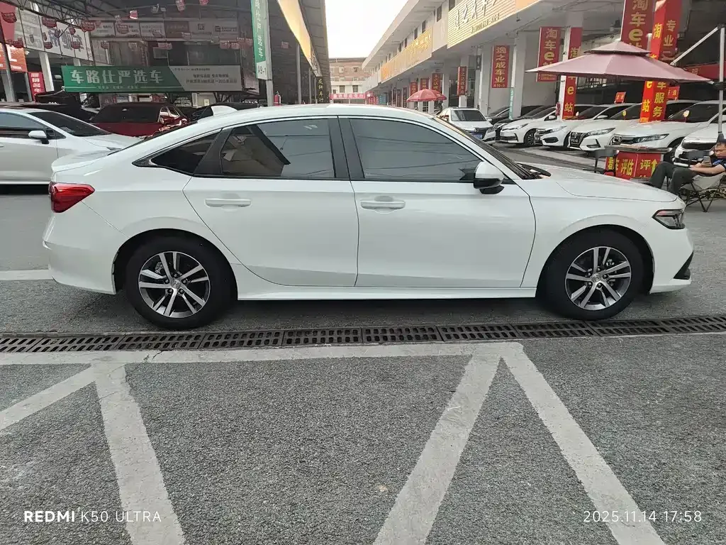 Honda Civic 2023 из CN, фото 4
