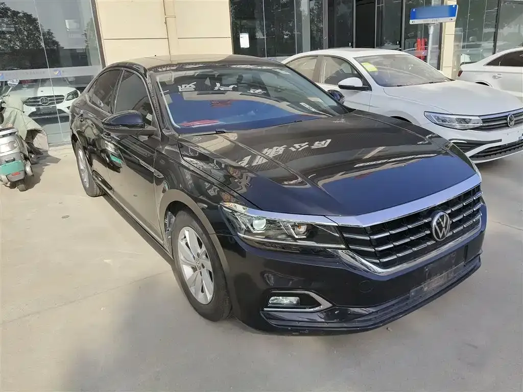 Volkswagen Passat — фото 4