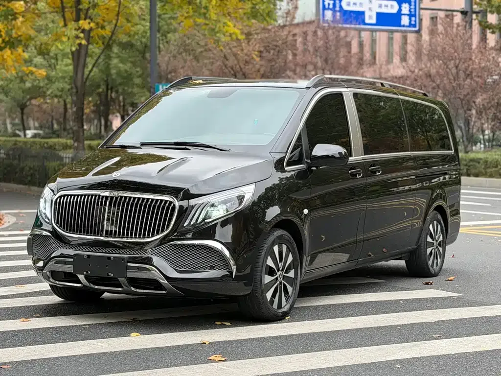 Mercedes-Benz Vito — фото 1