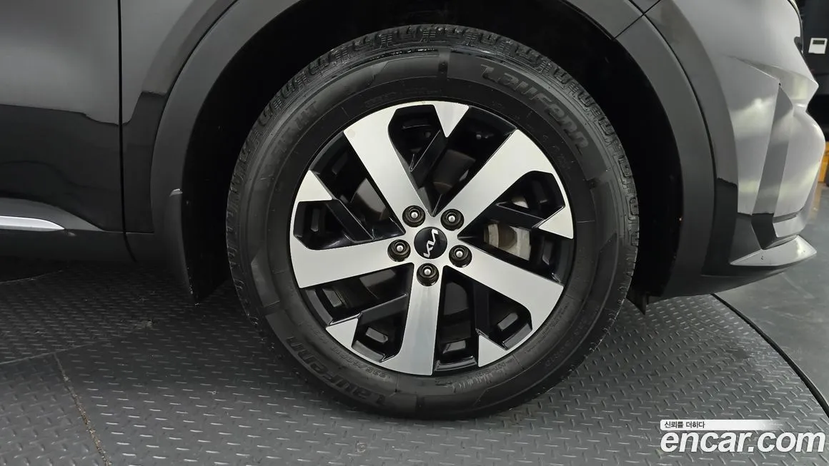 Kia Sorento 2023 из KR, фото 5