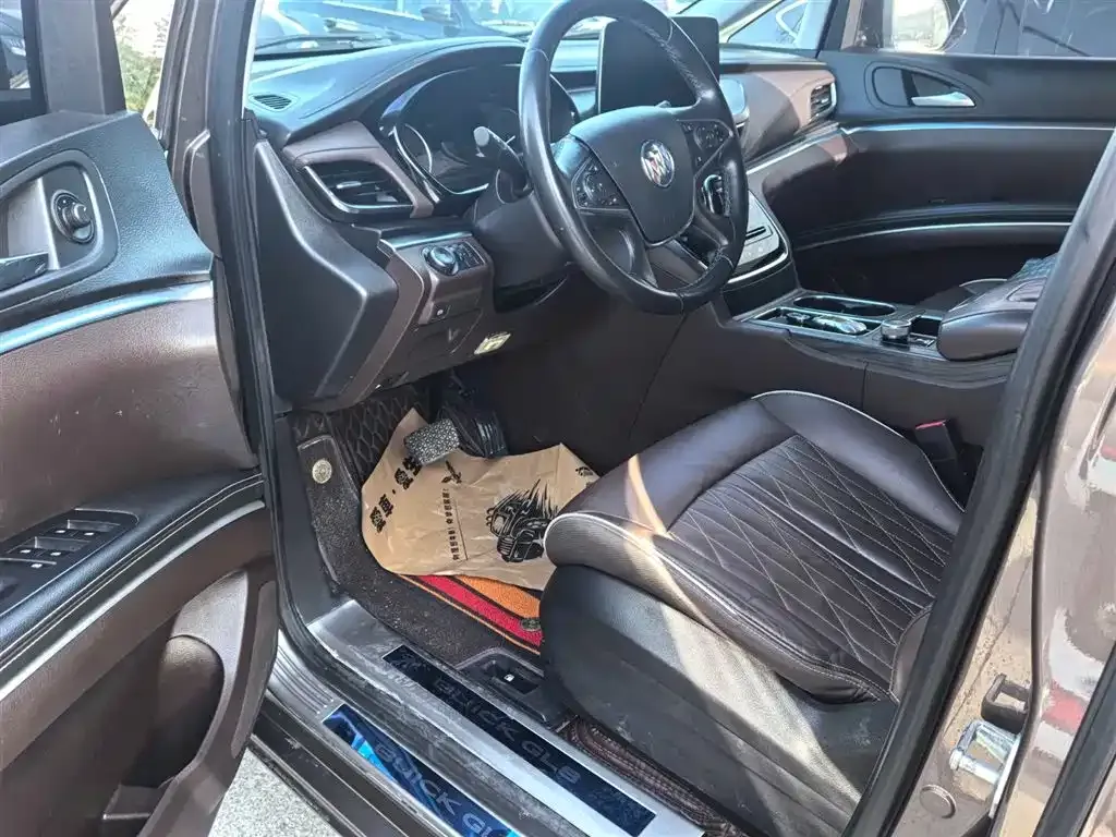 Buick GL8 2022 из CN, фото 7
