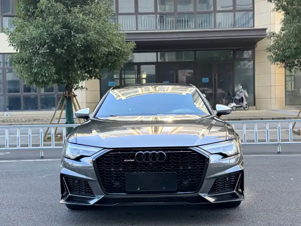 Audi A6L 2021 из CN, фото 2