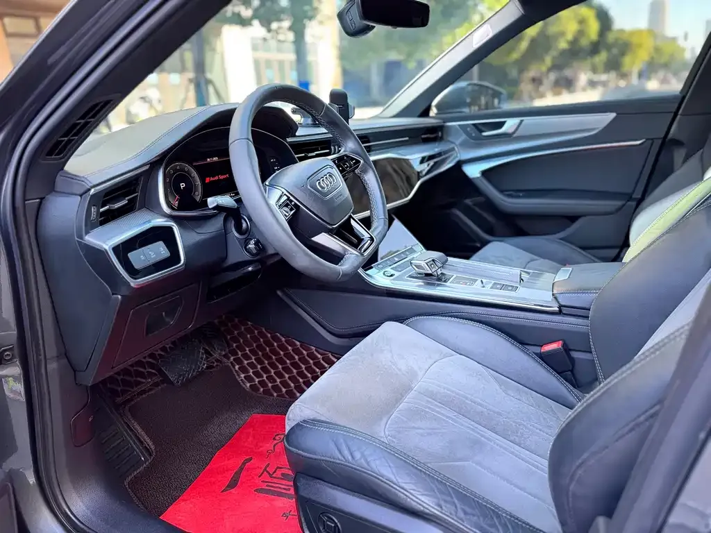 Audi A6L 2021 из CN, фото 7