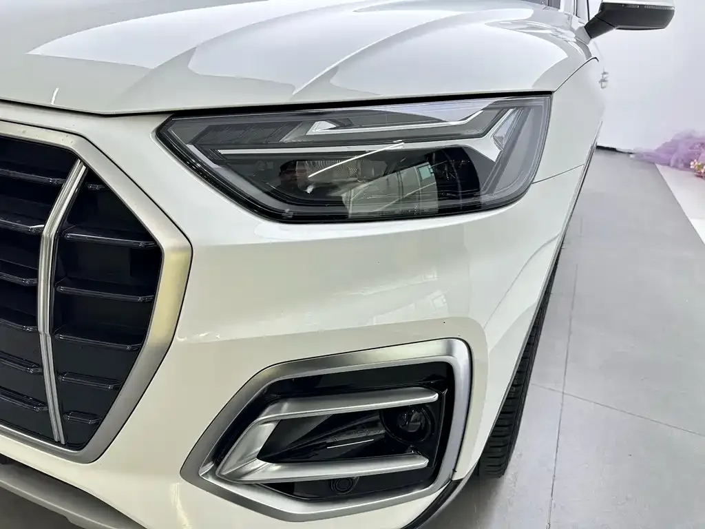 Audi Q5L 2022 из CN, фото 4