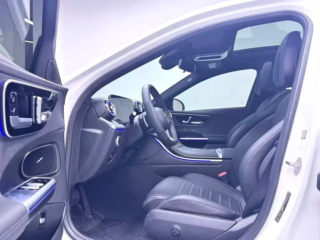 Mercedes-Benz C-Class 2023 из CN, фото 4
