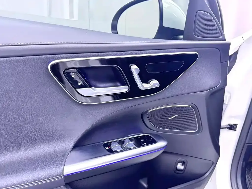 Mercedes-Benz C-Class 2023 из CN, фото 7