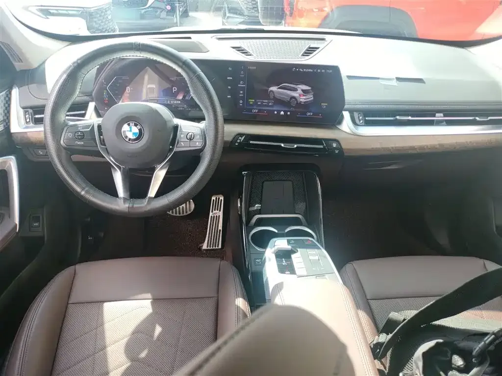 BMW X1 2024 из CN, фото 10