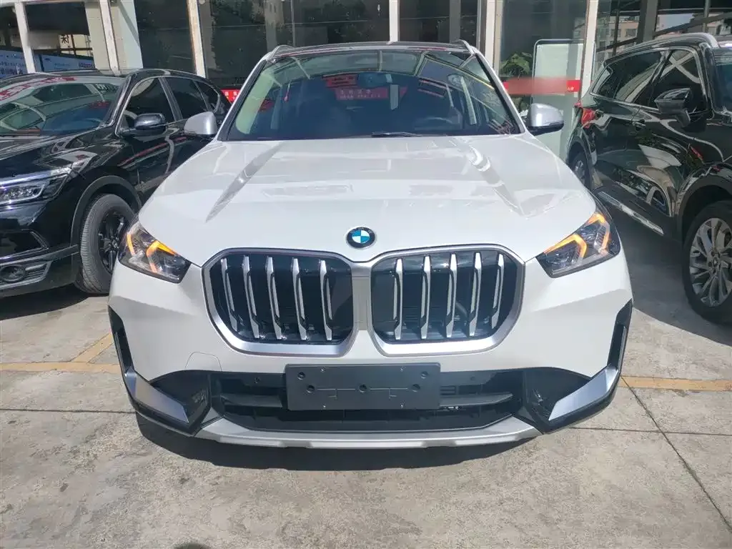 BMW X1 2024 из CN, фото 3