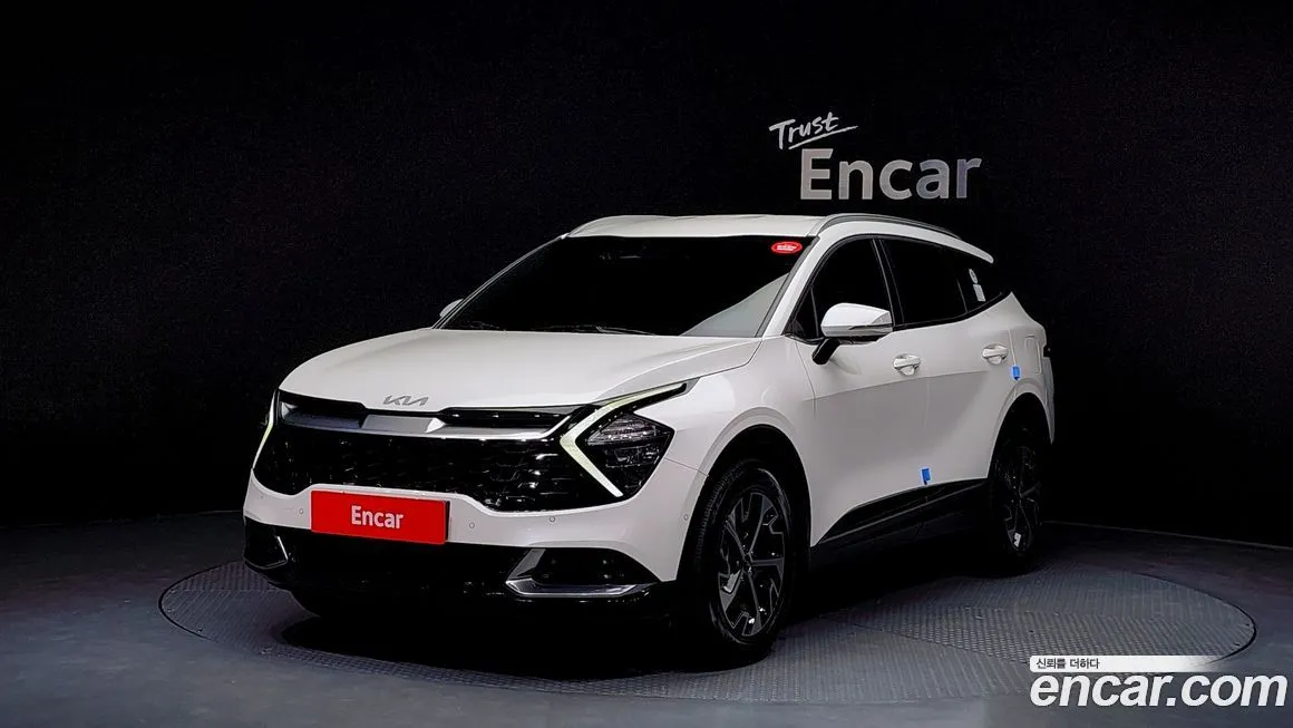 Kia Sportage — фото 1