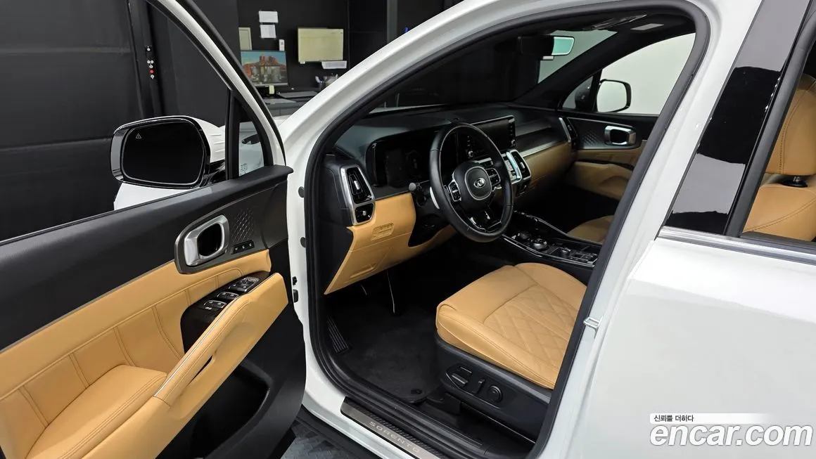 Kia Sorento — фото 10