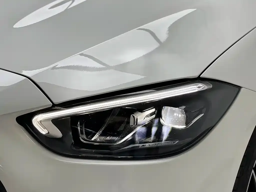 Mercedes-Benz C-Class 2023 из CN, фото 4