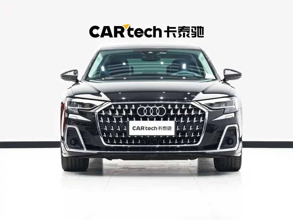 Audi A8 2023 из CN, фото 2