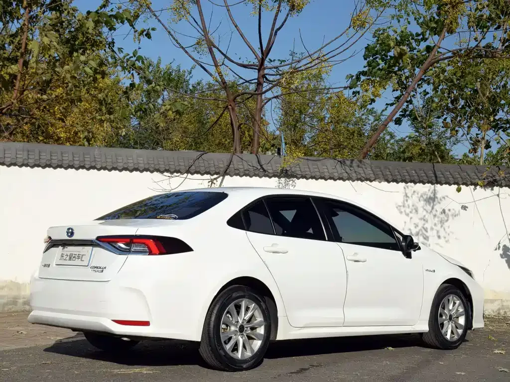 Toyota Corolla 2023 из CN, фото 9