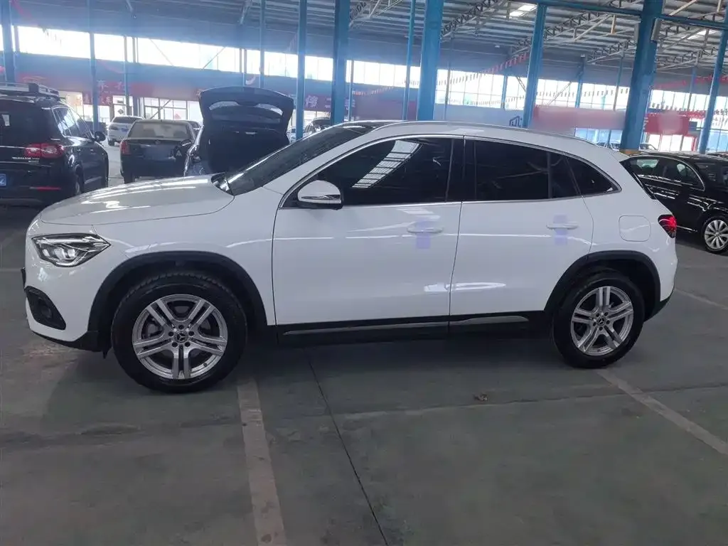 Mercedes-Benz GLA 2023 из CN, фото 5