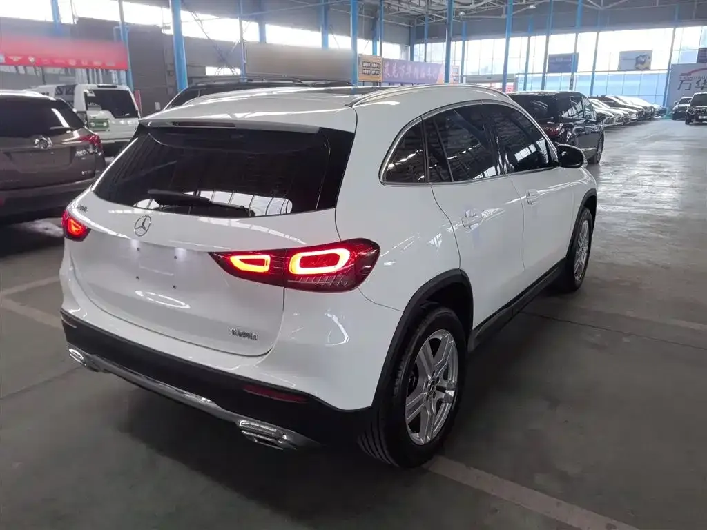 Mercedes-Benz GLA 2023 из CN, фото 7