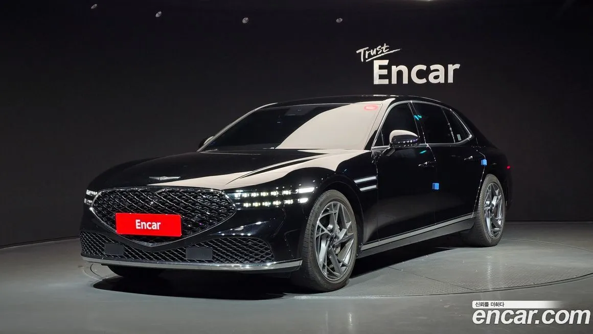 Genesis G90 — фото 1