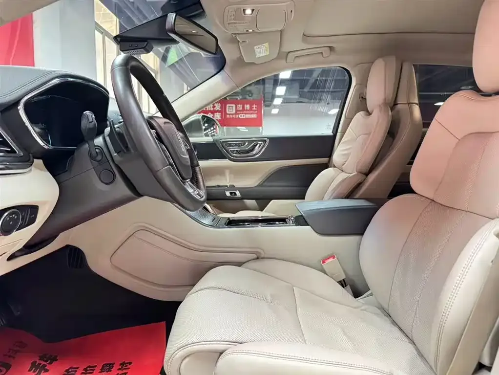 Lincoln Continental 2021 из CN, фото 7