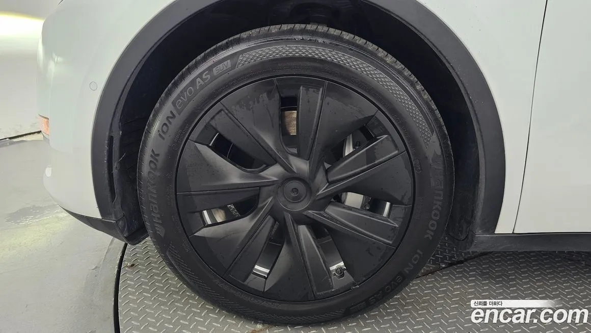 Tesla Model Y 2022 из KR, фото 5