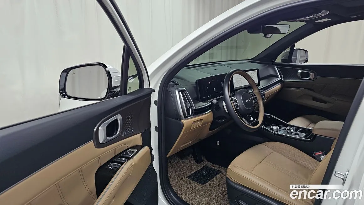 Kia Sorento — фото 10
