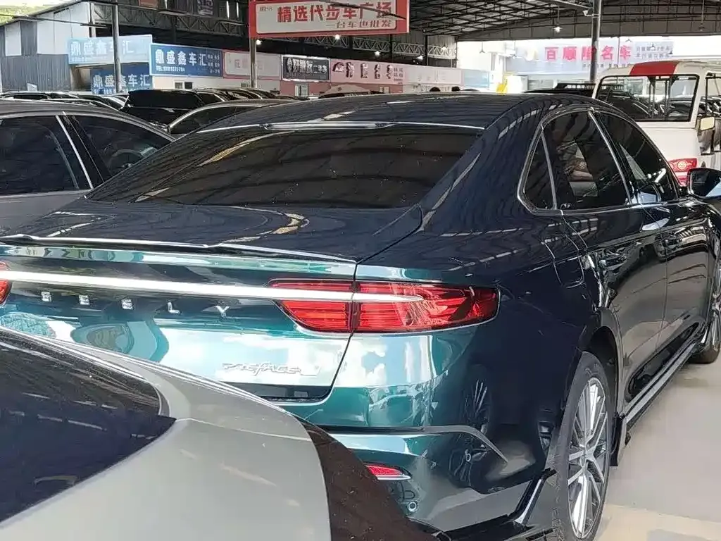 Geely Xingrui — фото 9