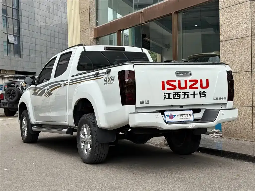 Isuzu RE-MAX 2025 из CN, фото 4