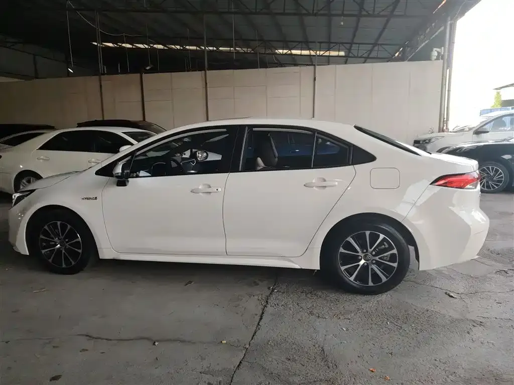 Toyota Levin 2024 из CN, фото 5