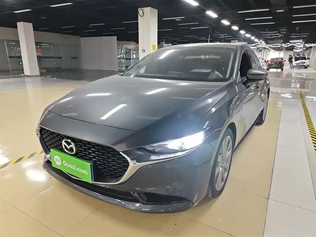 Mazda 3 Axela 2022 из CN, фото 2