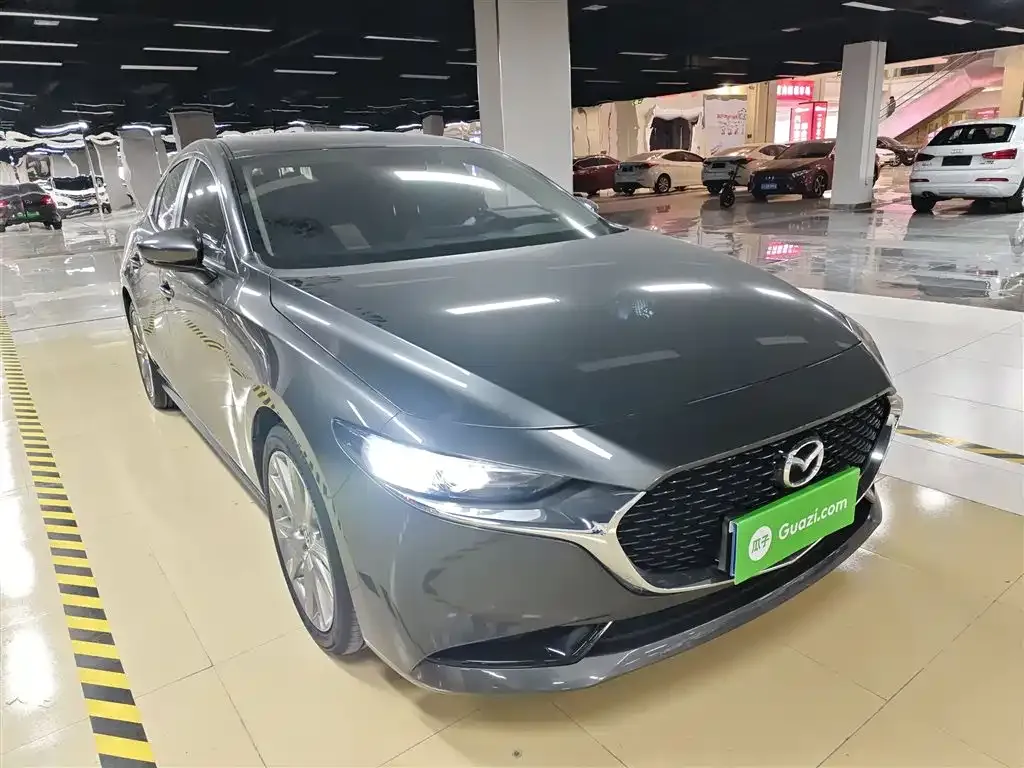 Mazda 3 Axela 2022 из CN, фото 4
