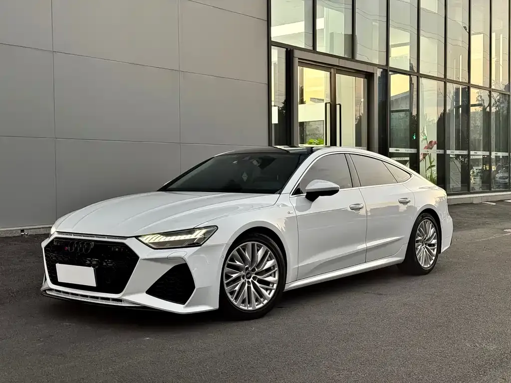 Audi A7 2021 из CN, фото 1